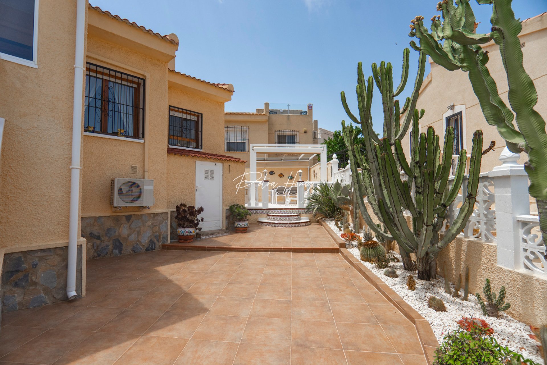 Sale - Вилла - Ciudad Quesada - La Marquesa Golf