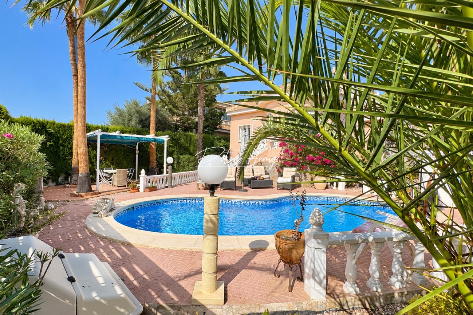 Sale - Вилла - Ciudad Quesada - Pueblo Bravo