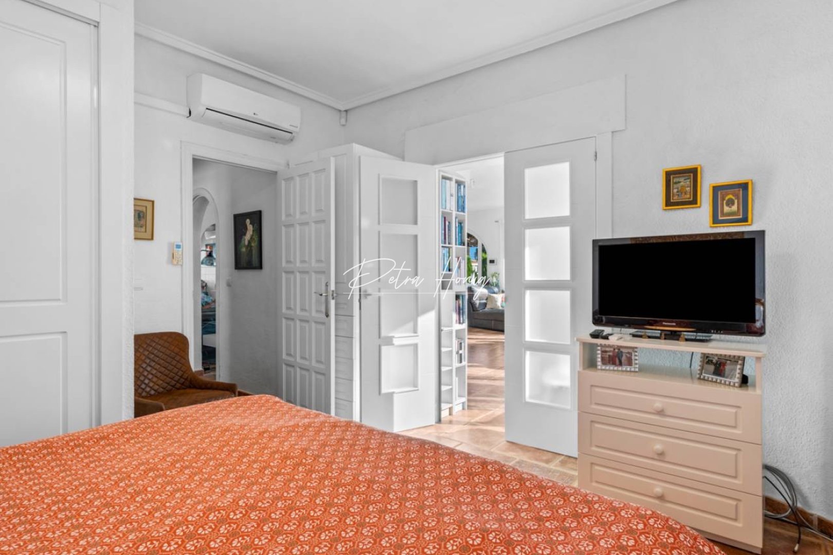 Sale - Вилла - Ciudad Quesada - Town Center