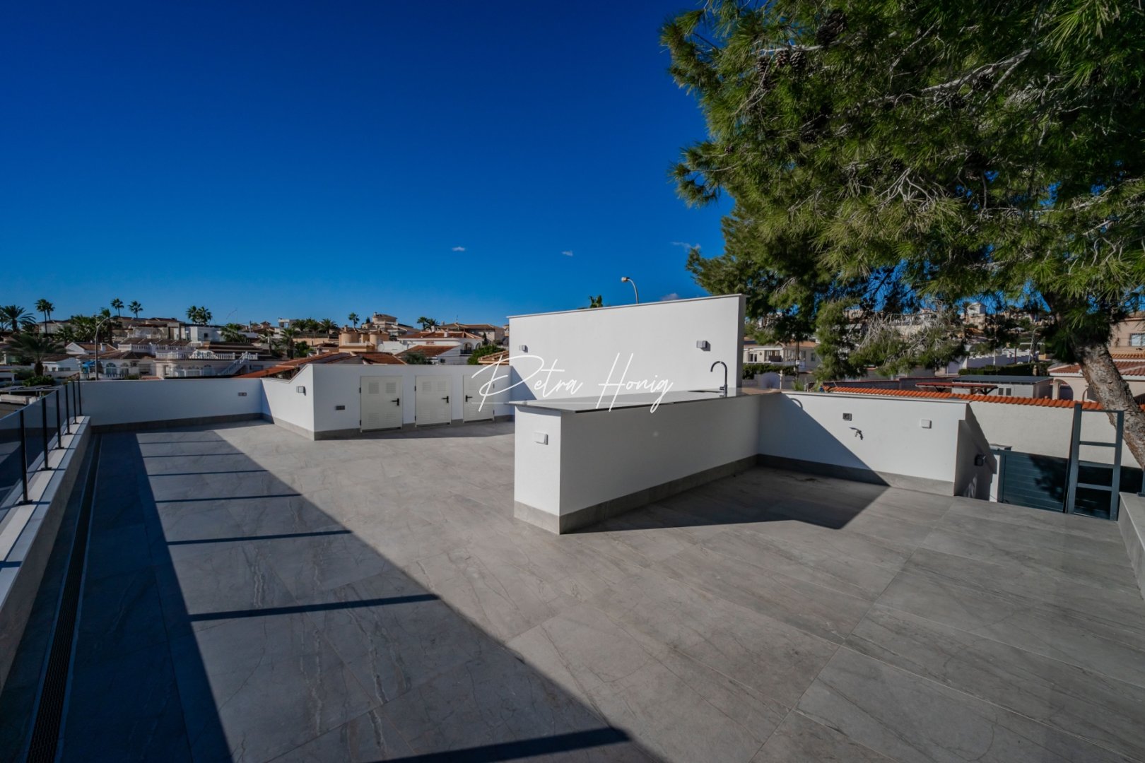 Sale - Вилла - Ciudad Quesada - Town Center