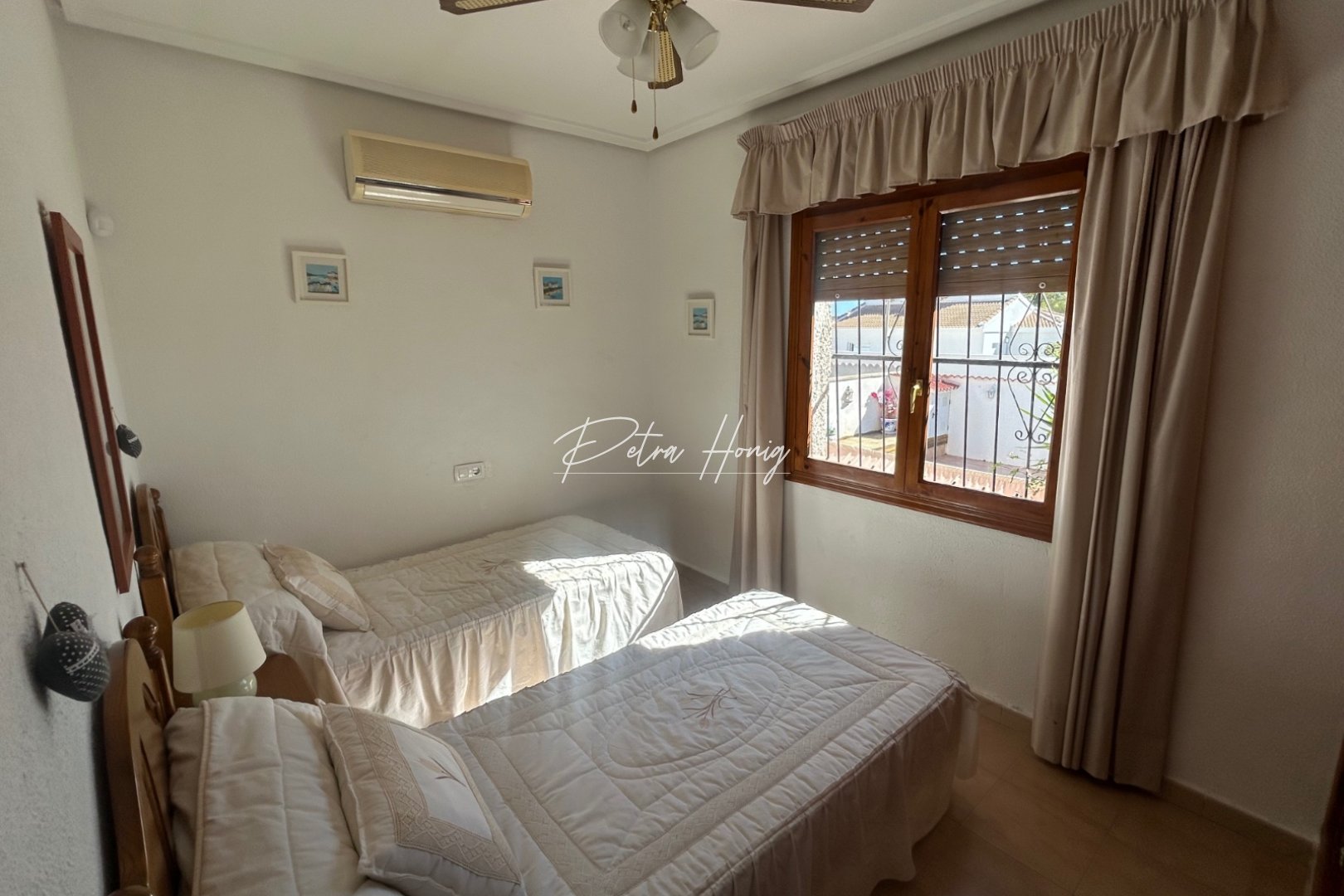 Sale - Вилла - Ciudad Quesada - Town Center