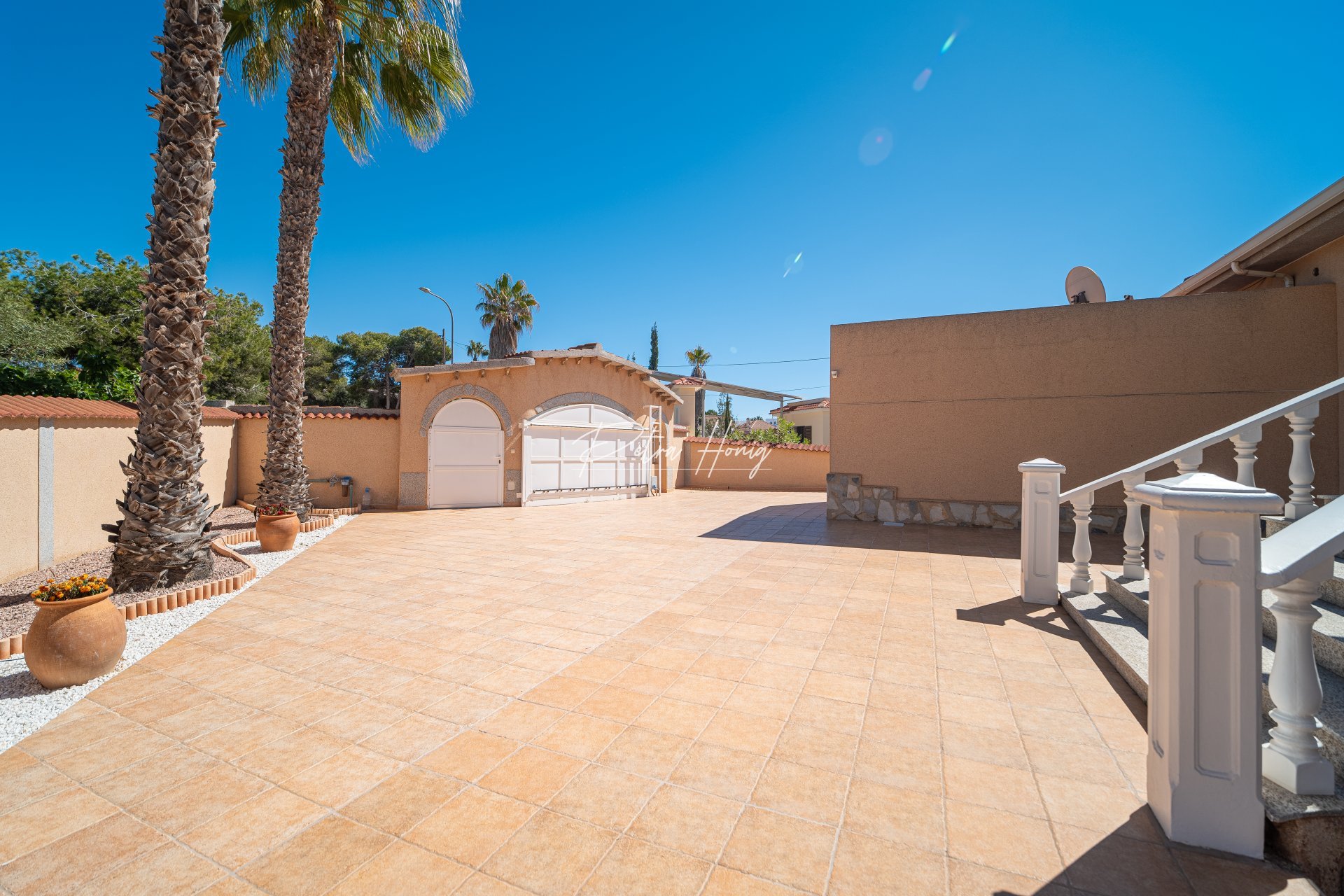 Sale - Вилла - Ciudad Quesada - Town Center