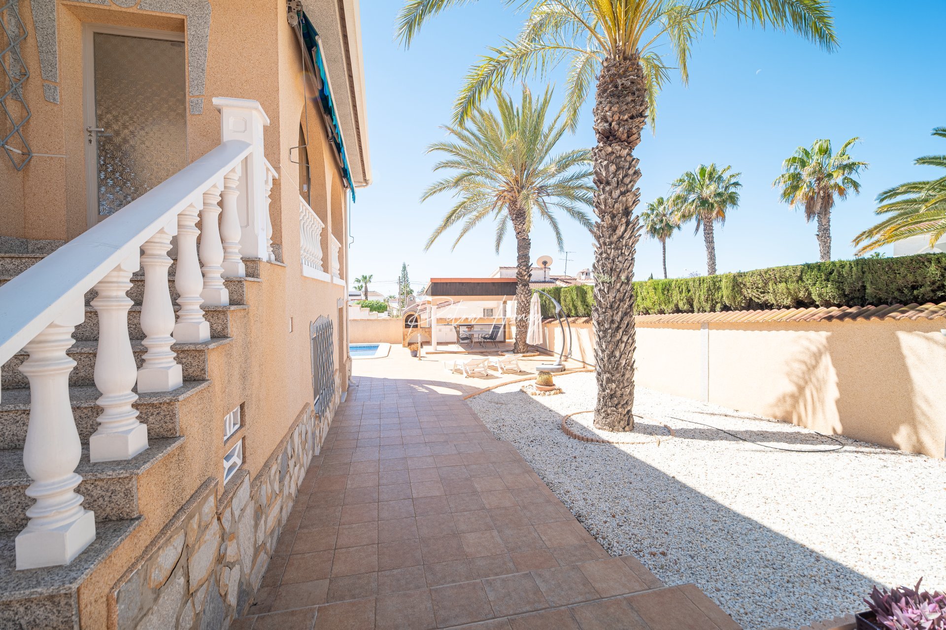Sale - Вилла - Ciudad Quesada - Town Center