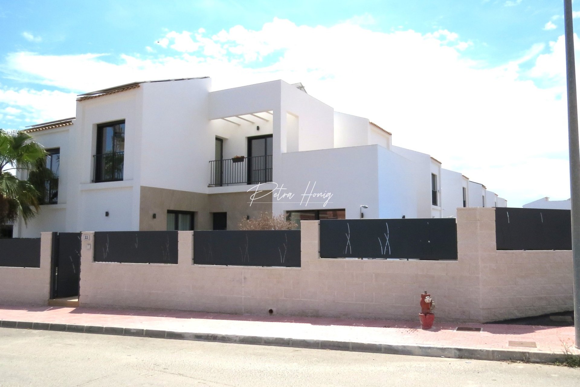 Sale - Вилла - Ciudad Quesada