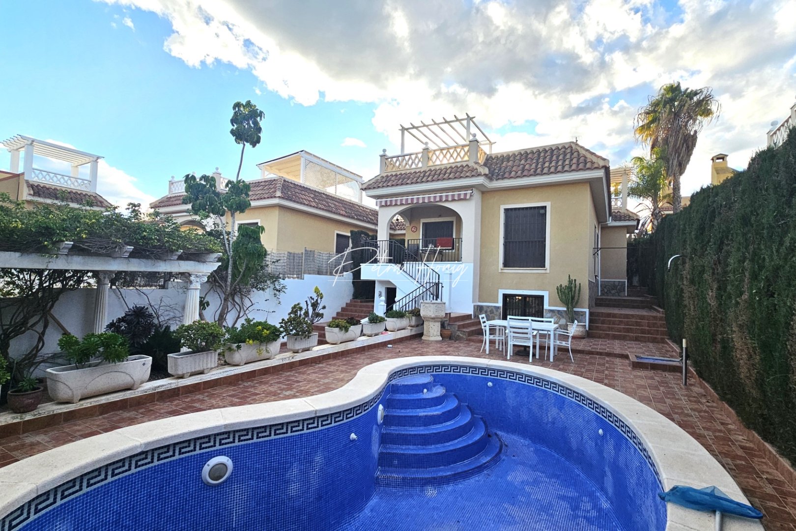 Sale - Вилла - Ciudad Quesada