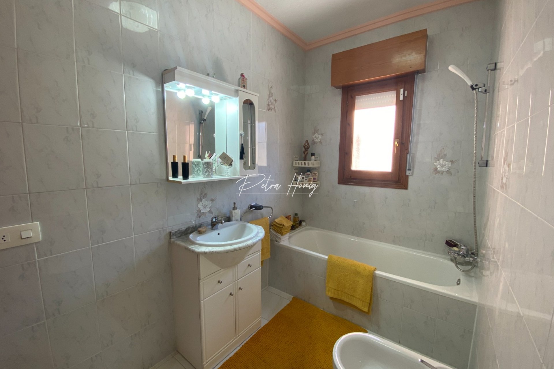 Sale - Вилла - Ciudad Quesada