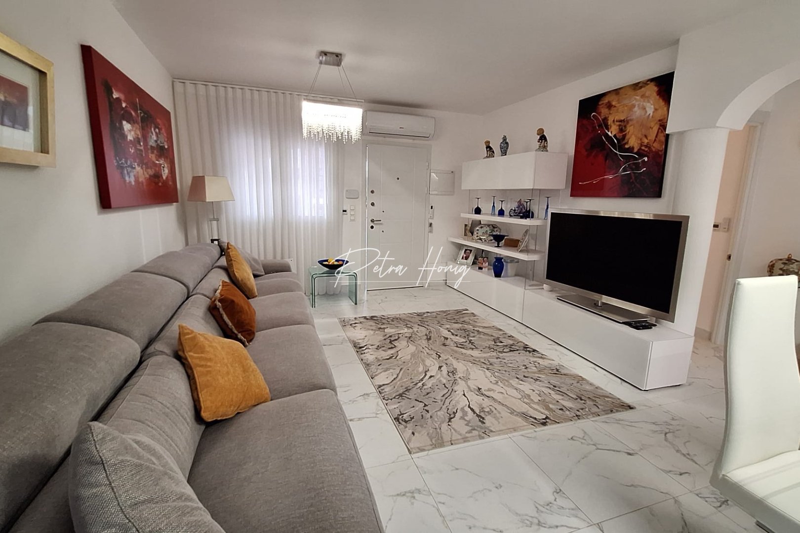 Sale - Вилла - Guardamar del Segura - El Raso, Guardamar