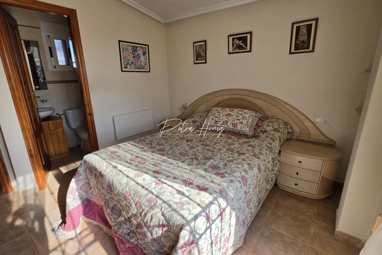 Sale - Вилла - Guardamar del Segura - El Raso, Guardamar
