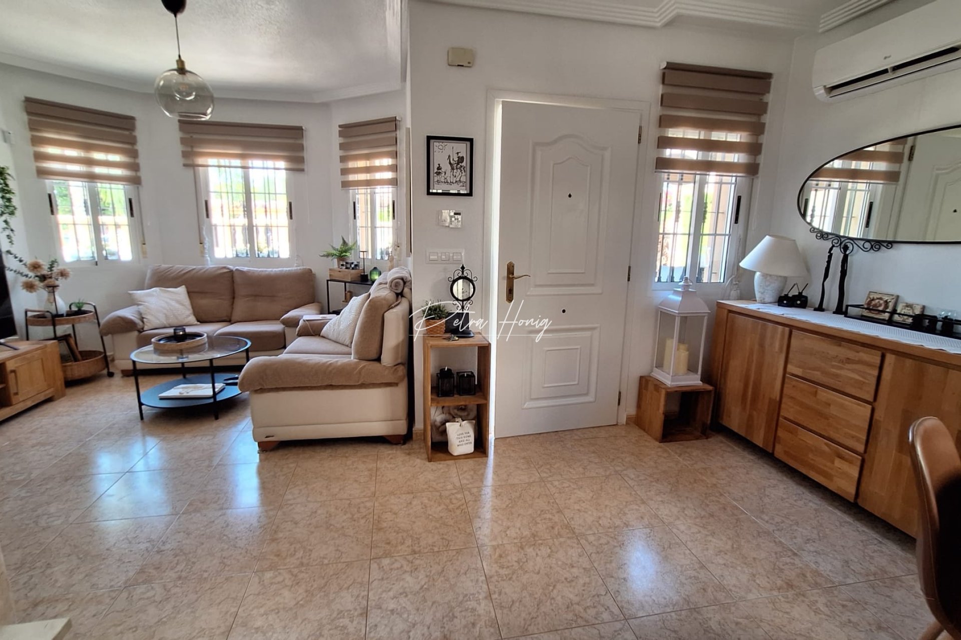 Sale - Вилла - Guardamar del Segura - Urb el raso