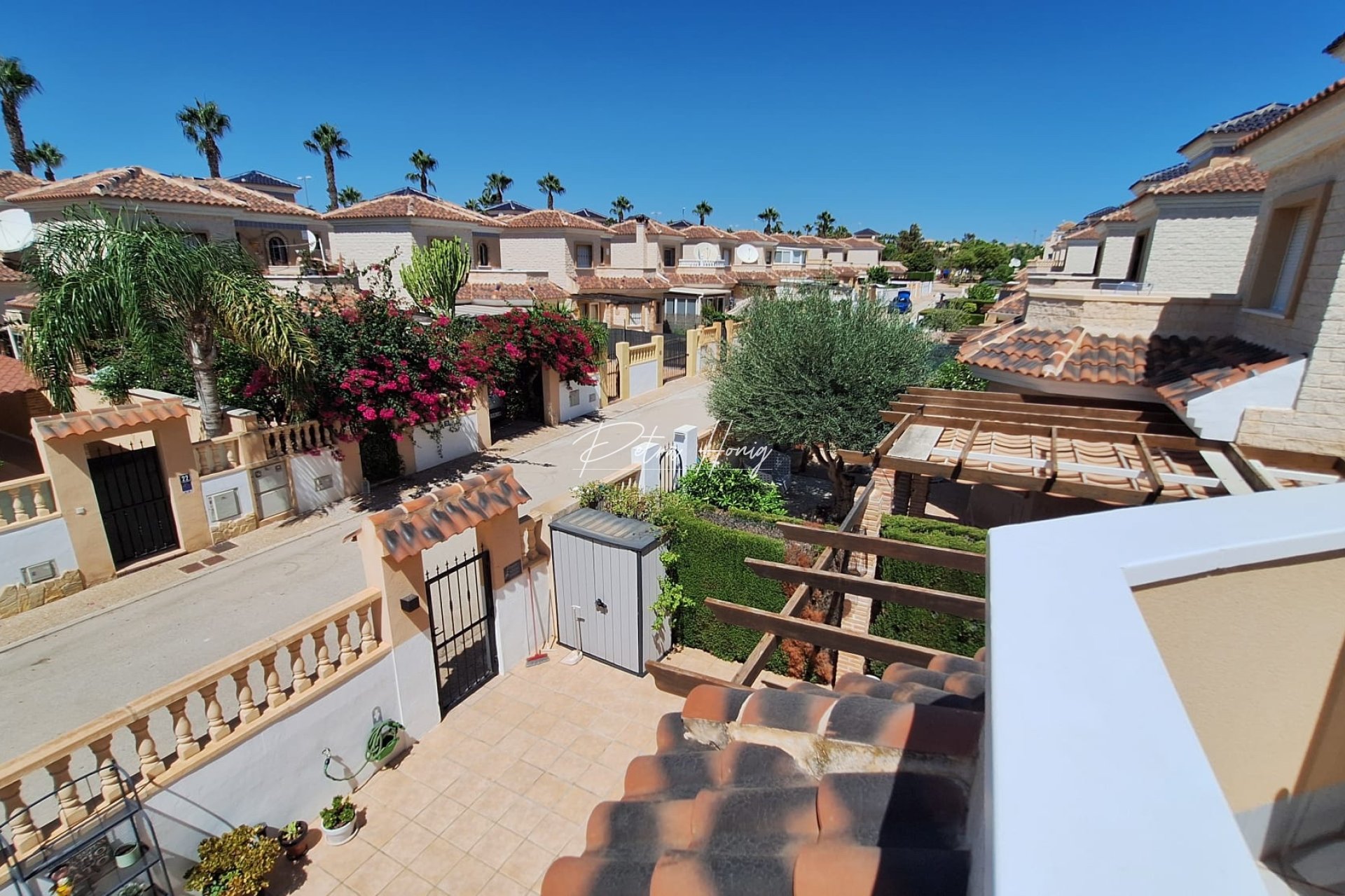 Sale - Вилла - Guardamar del Segura - Urb el raso