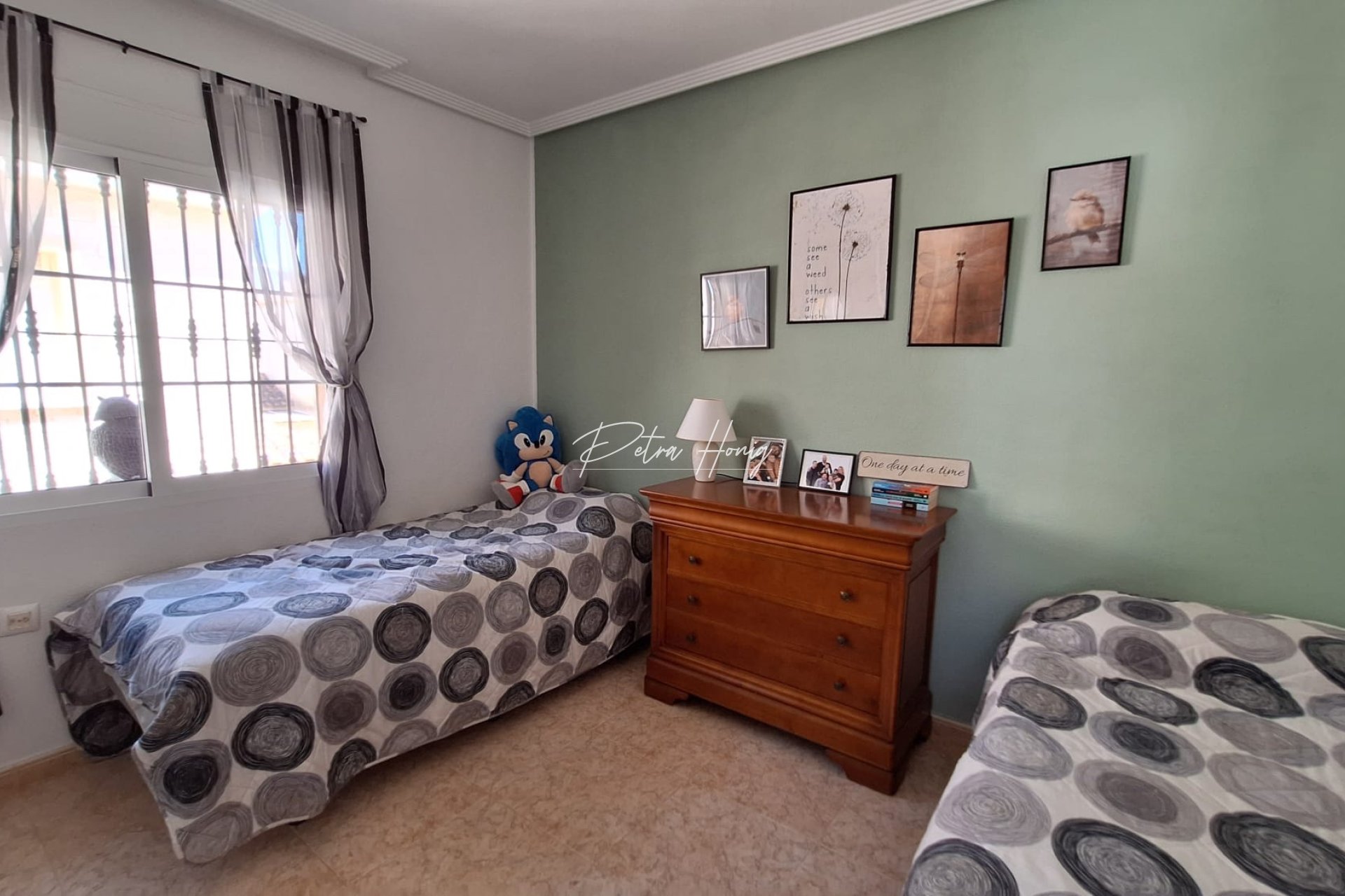 Sale - Вилла - Guardamar del Segura - Urb el raso