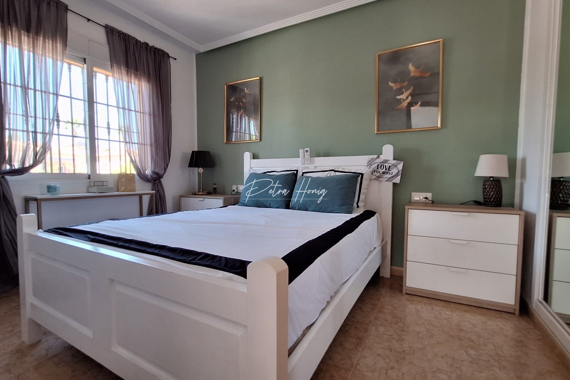 Sale - Вилла - Guardamar del Segura - Urb el raso