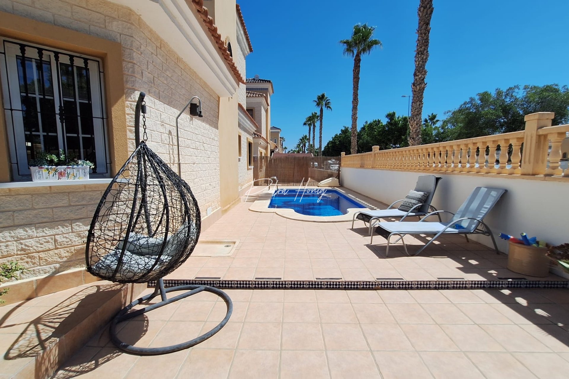 Sale - Вилла - Guardamar del Segura - Urb el raso