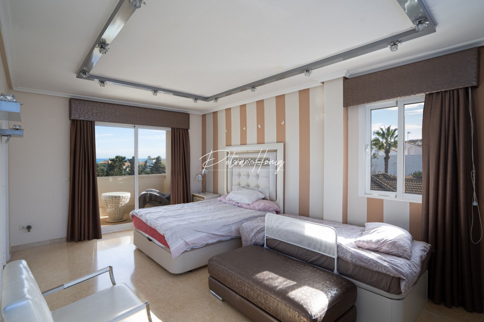 Sale - Вилла - La Mata