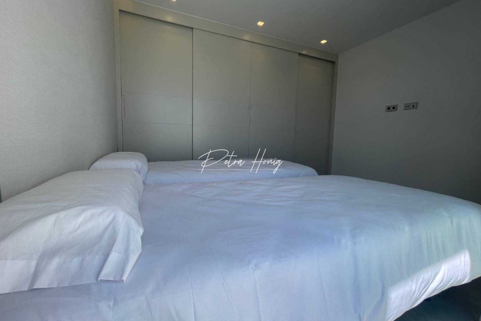 Sale - Вилла - Las Colinas - Las Colinas Golf