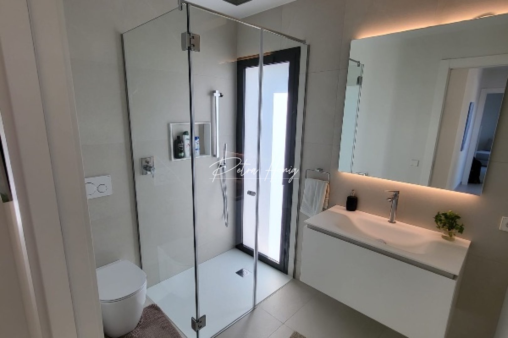 Sale - Вилла - Las Colinas - Las Colinas Golf