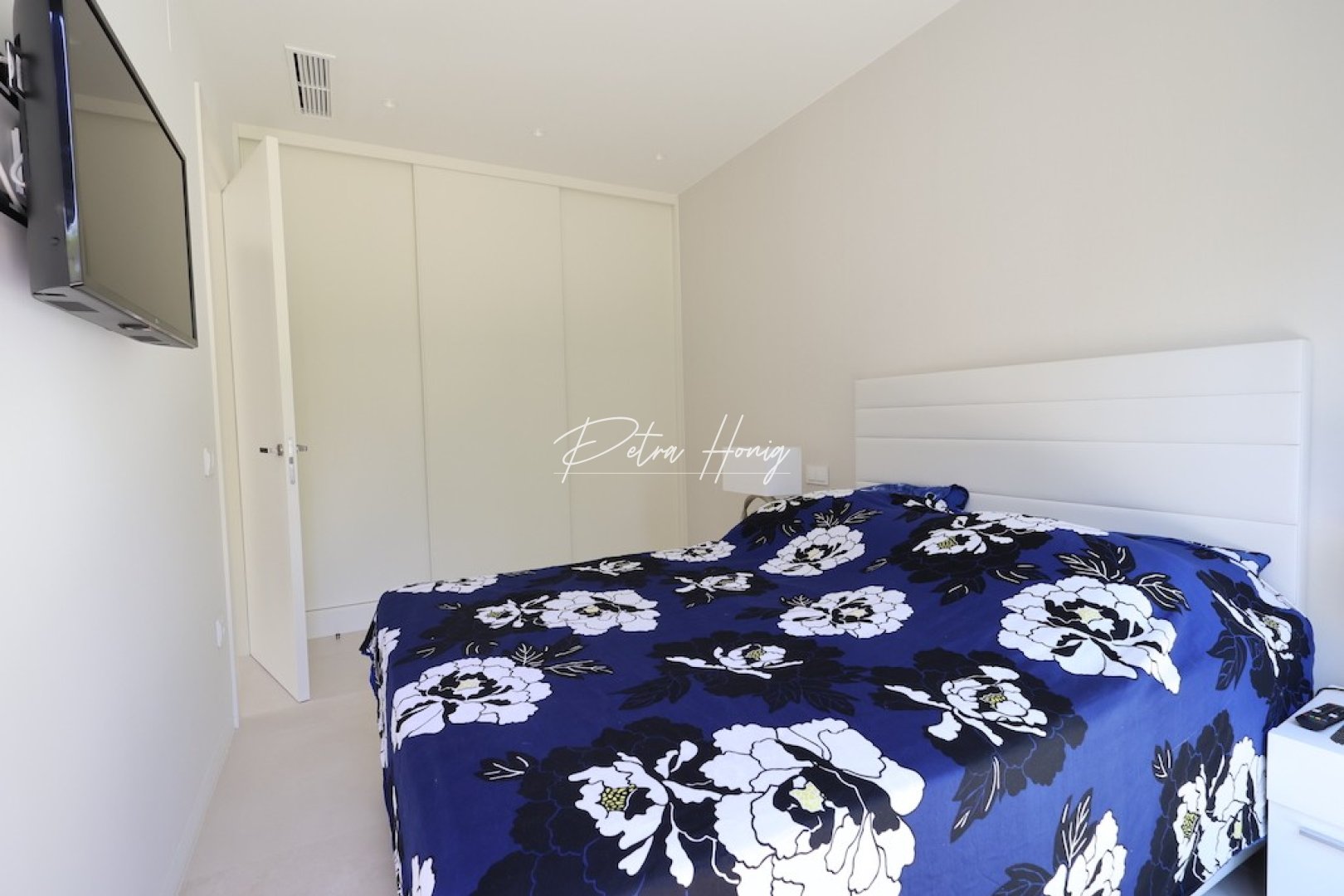 Sale - Вилла - Las Colinas - Las Colinas Golf