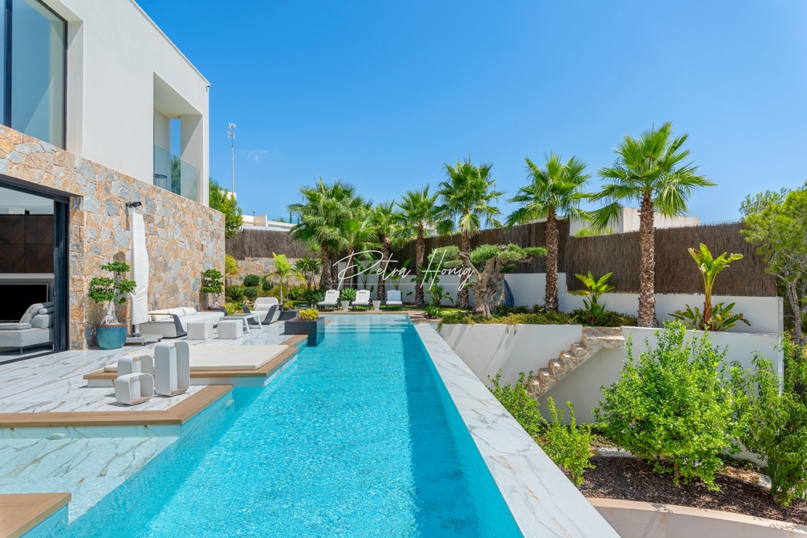 Sale - Вилла - Las Colinas - Las Colinas Golf