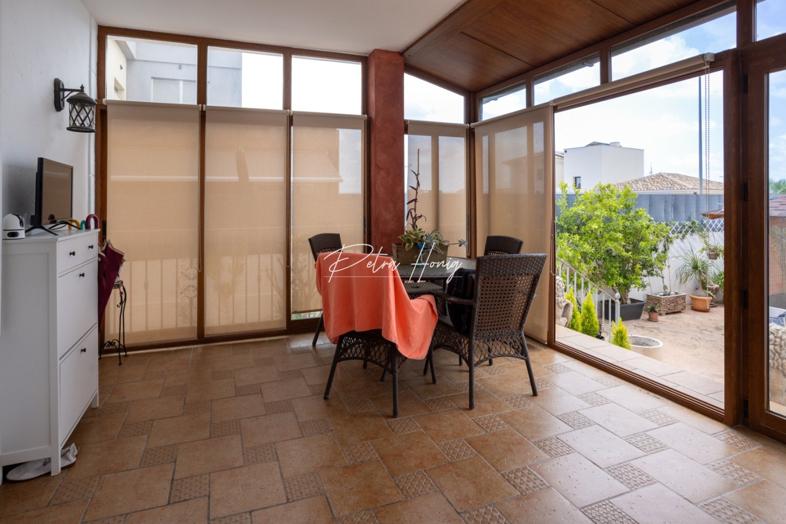 Sale - Вилла - Los Montesinos - La Herrada