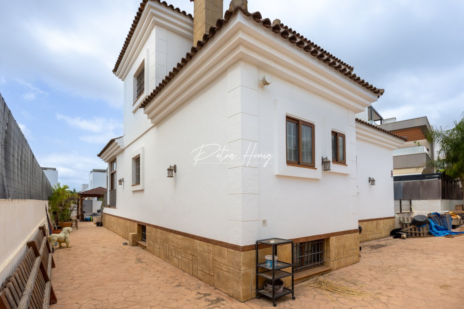 Sale - Вилла - Los Montesinos - La Herrada