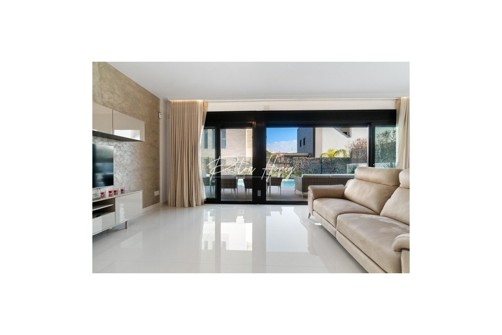 Sale - Вилла - Orihuela Costa - Agua Marina