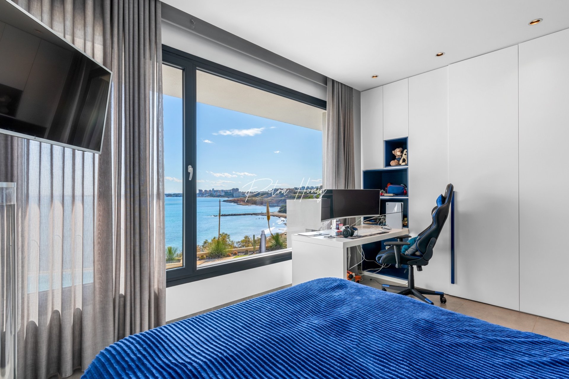 Sale - Вилла - Orihuela Costa - Cabo Roig