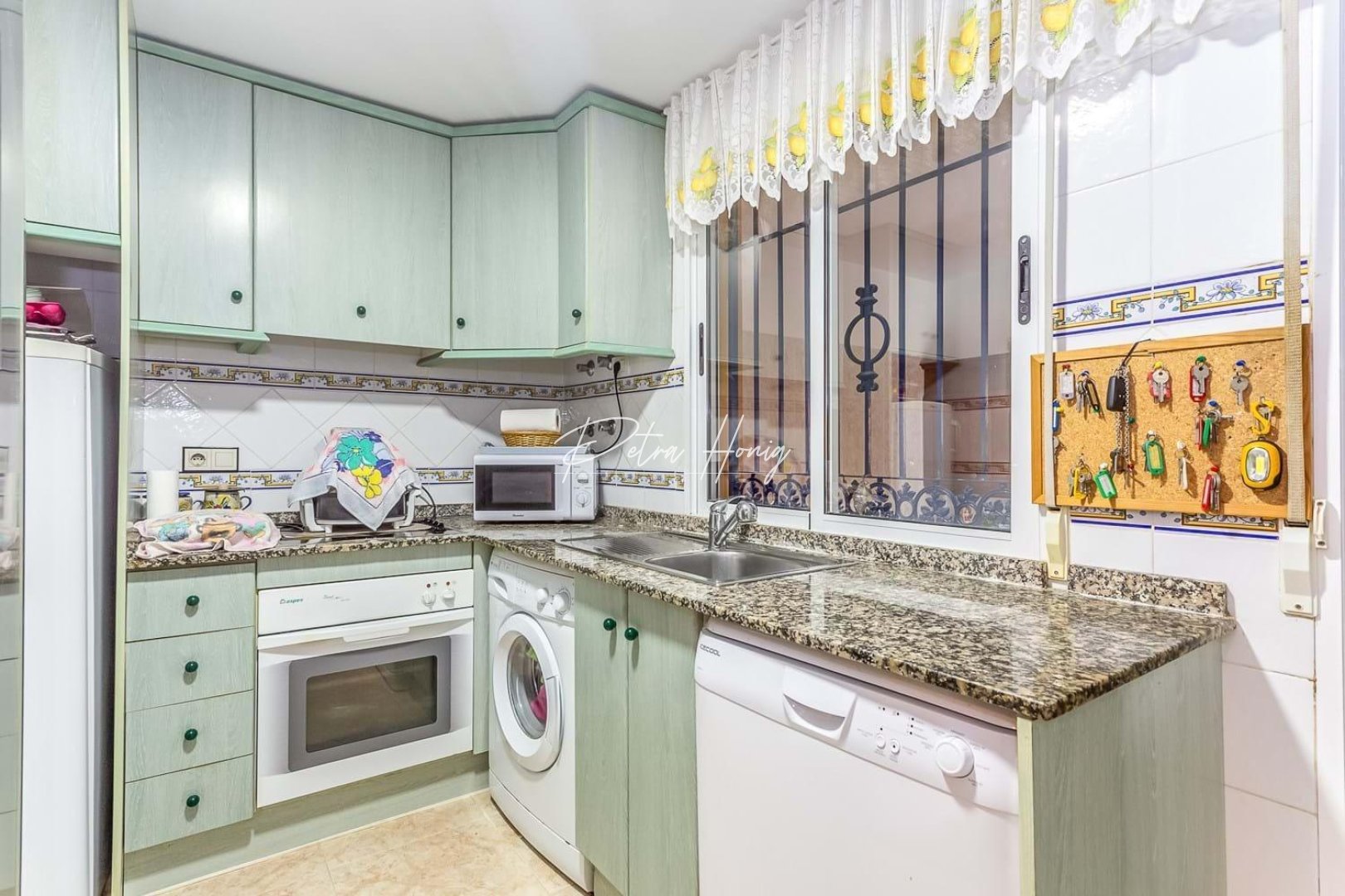 Sale - Вилла - Orihuela Costa - La Zenia- Orihuela costa