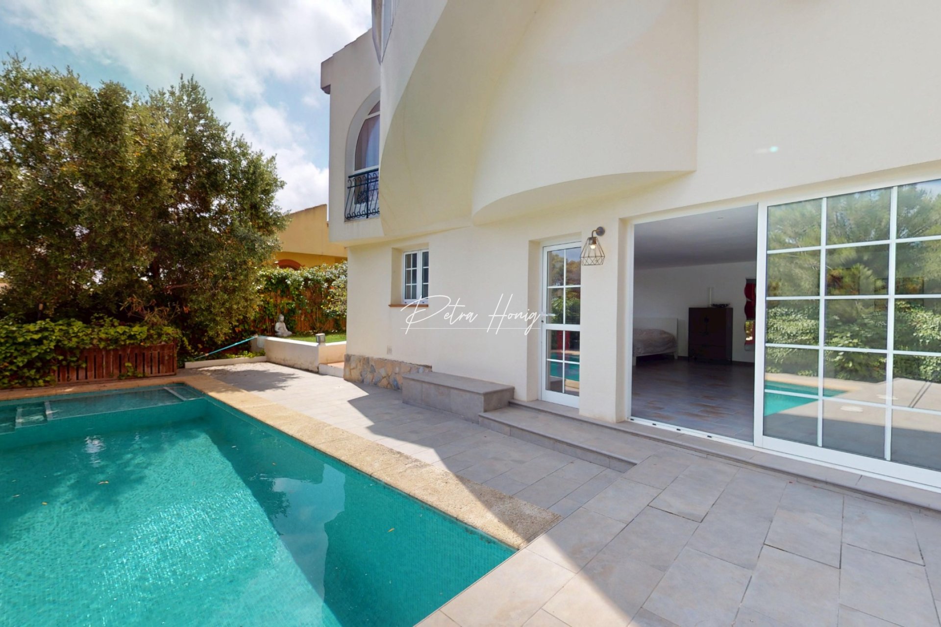 Sale - Вилла - Orihuela Costa - La Zenia