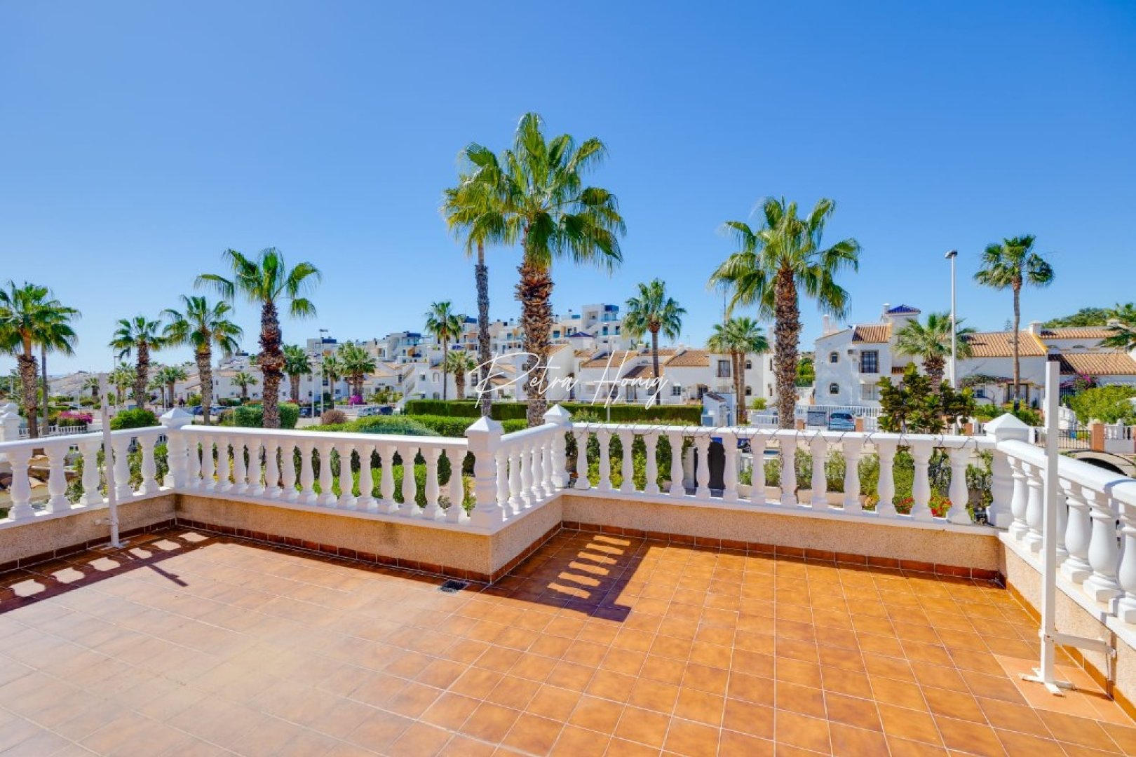 Sale - Вилла - Orihuela Costa - La Zenia