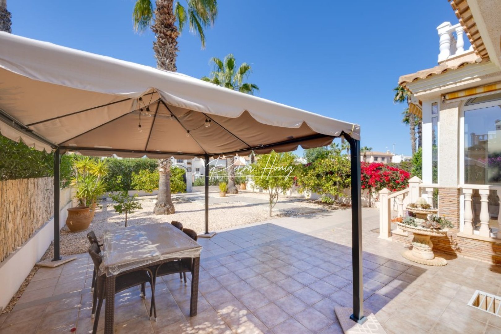 Sale - Вилла - Orihuela Costa - La Zenia
