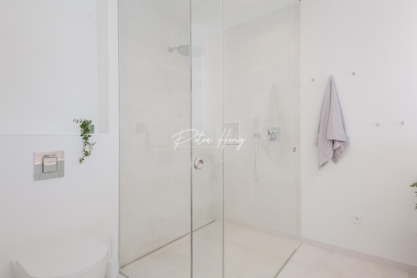 Sale - Вилла - Orihuela Costa - Las Colinas Golf