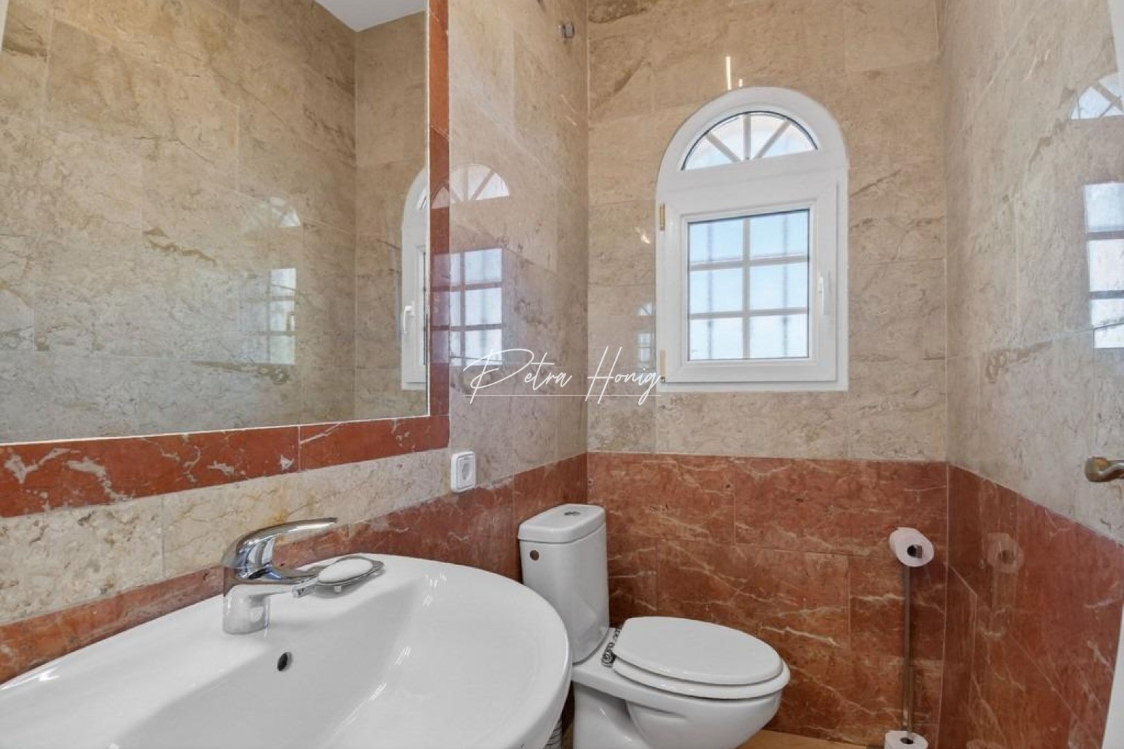 Sale - Вилла - Orihuela Costa - Las Ramblas