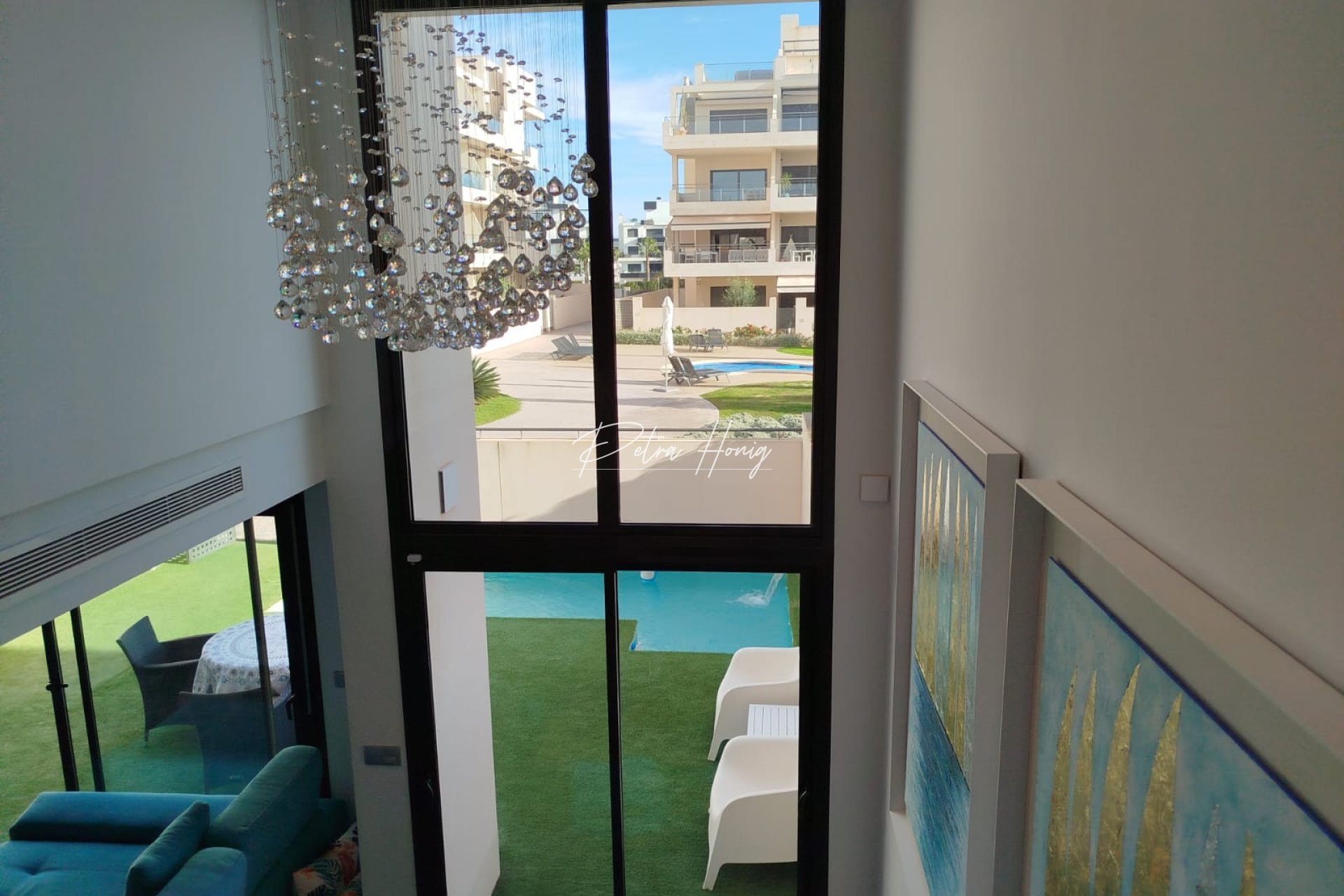 Sale - Вилла - Orihuela Costa - Los Dolses