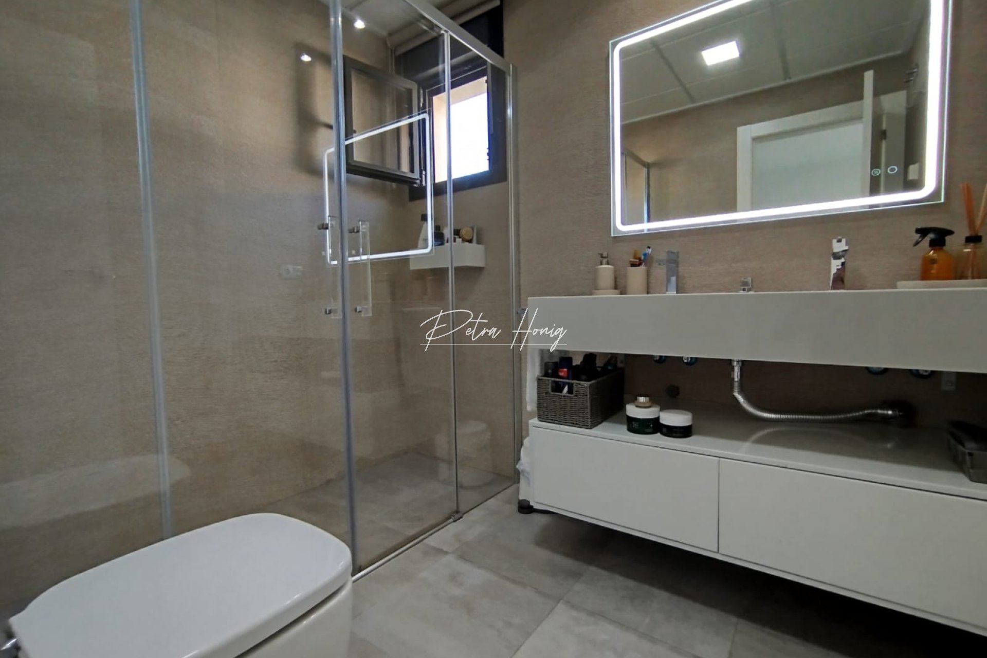 Sale - Вилла - Orihuela Costa - Los Dolses