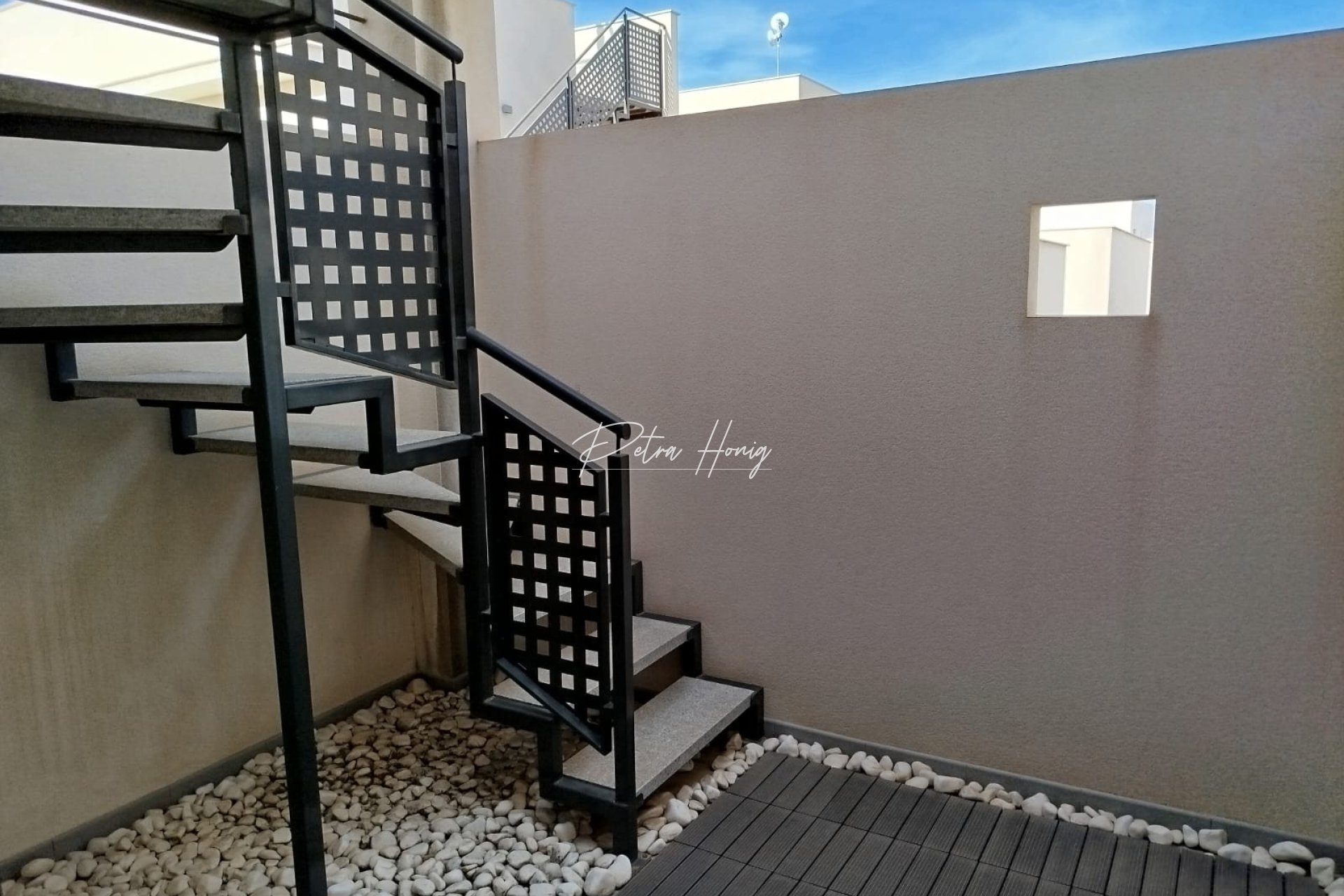 Sale - Вилла - Orihuela Costa - Los Dolses