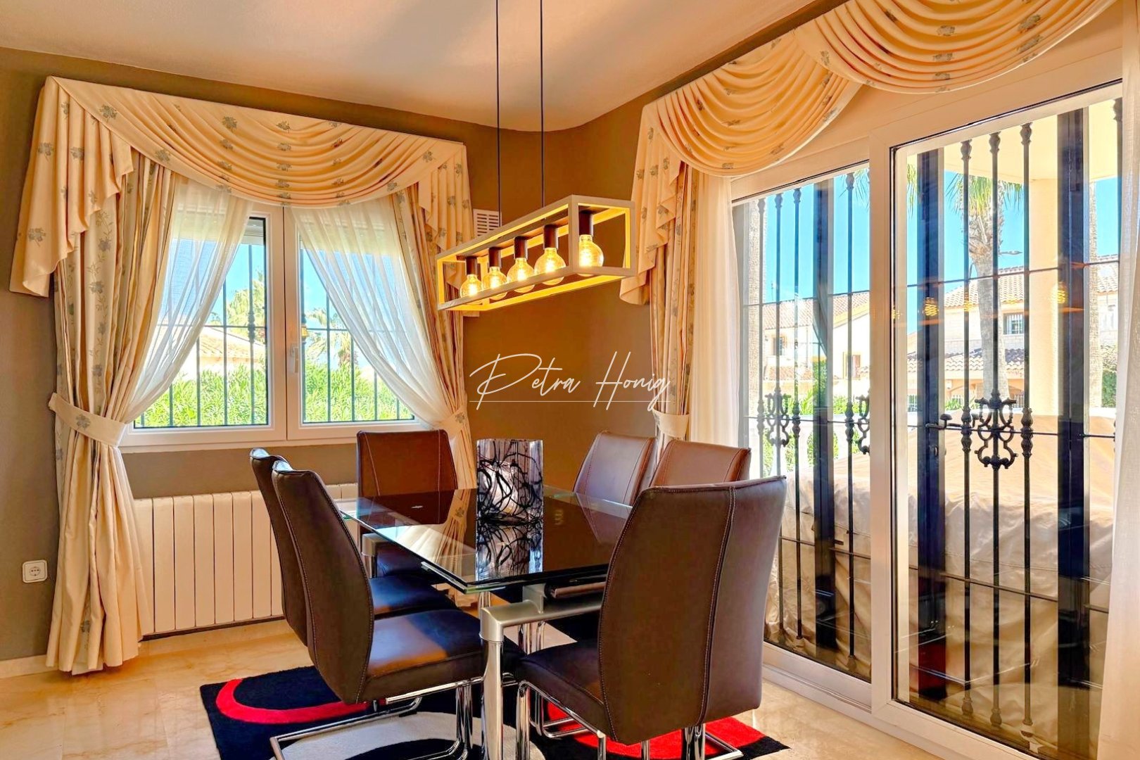 Sale - Вилла - Orihuela Costa - Los Dolses