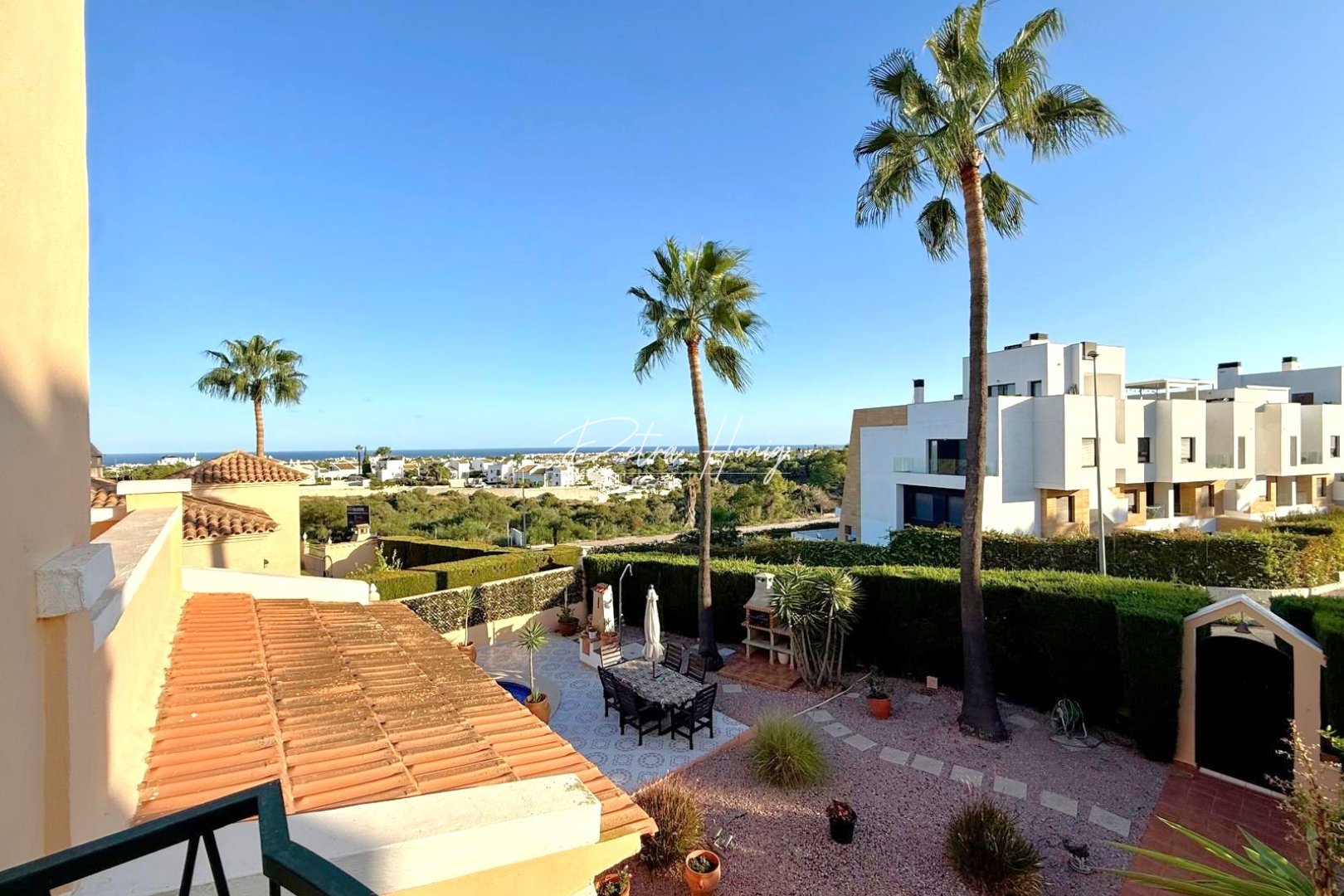 Sale - Вилла - Orihuela Costa - Los Dolses