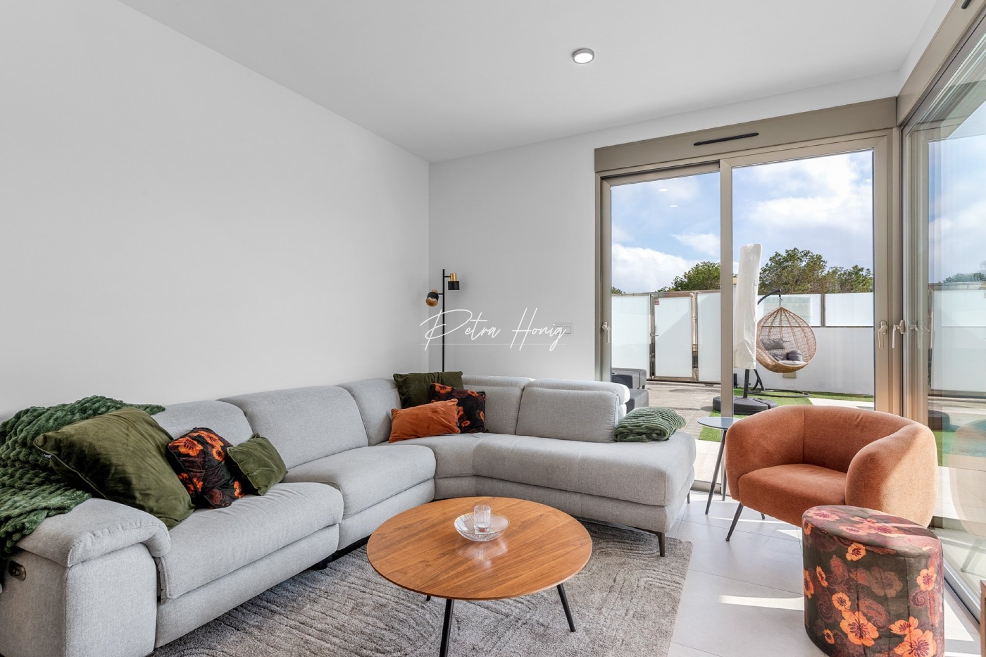Sale - Вилла - Orihuela Costa - Villamartin
