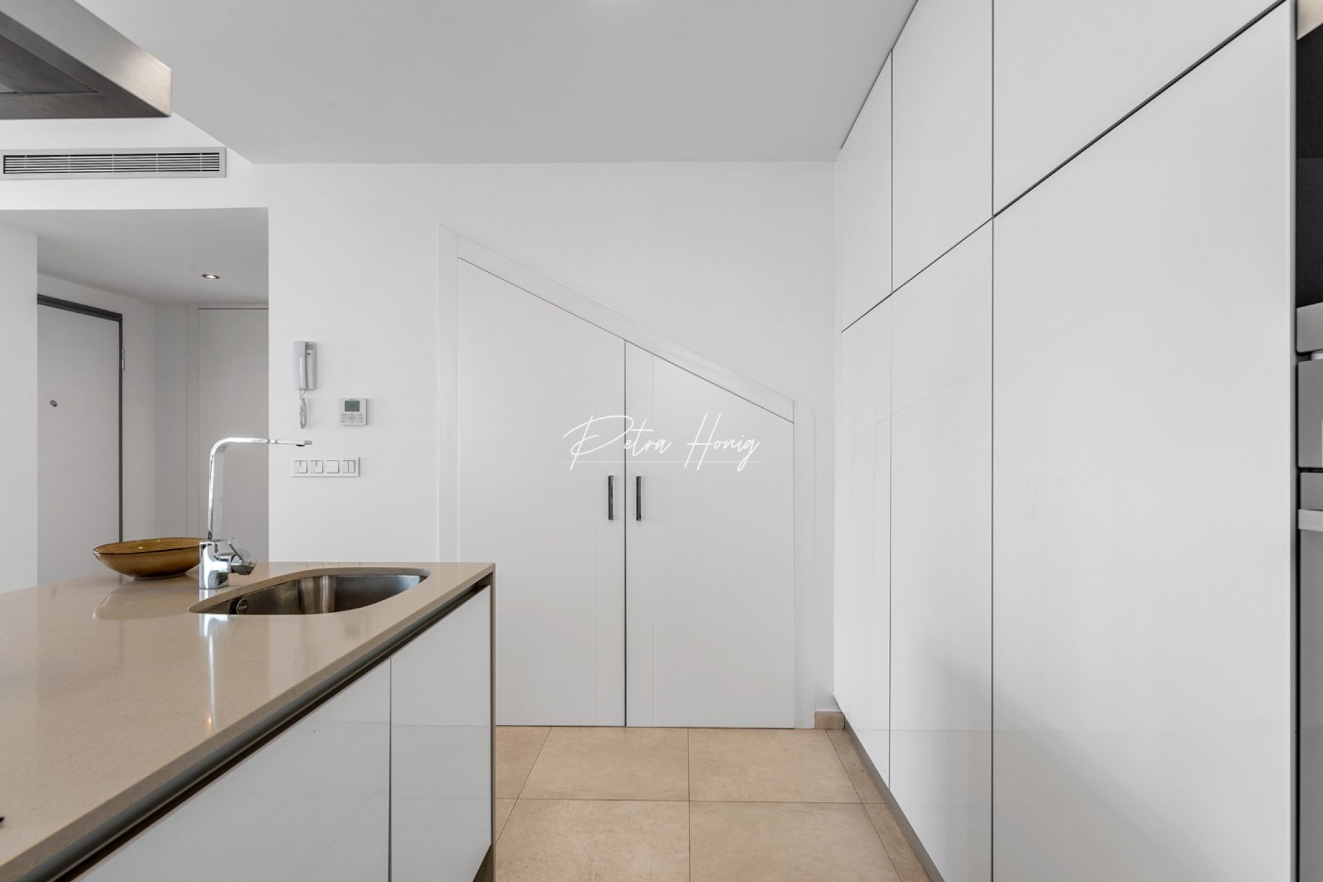 Sale - Вилла - Orihuela Costa - Villamartin