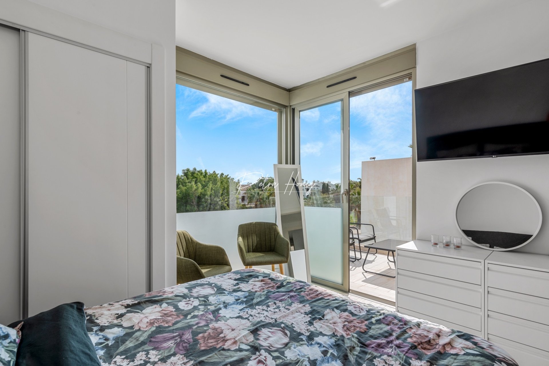 Sale - Вилла - Orihuela Costa - Villamartin
