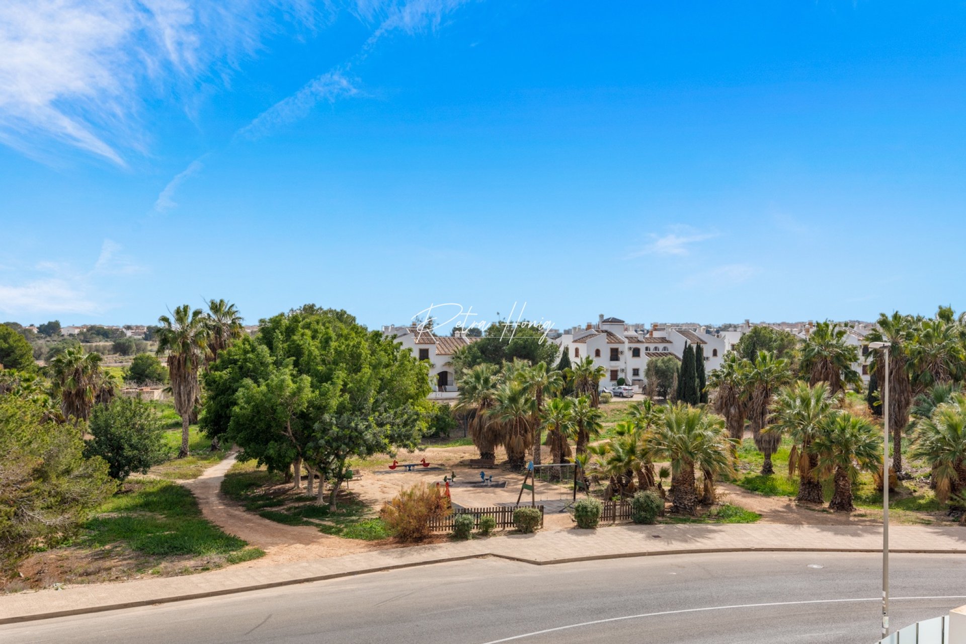 Sale - Вилла - Orihuela Costa - Villamartin