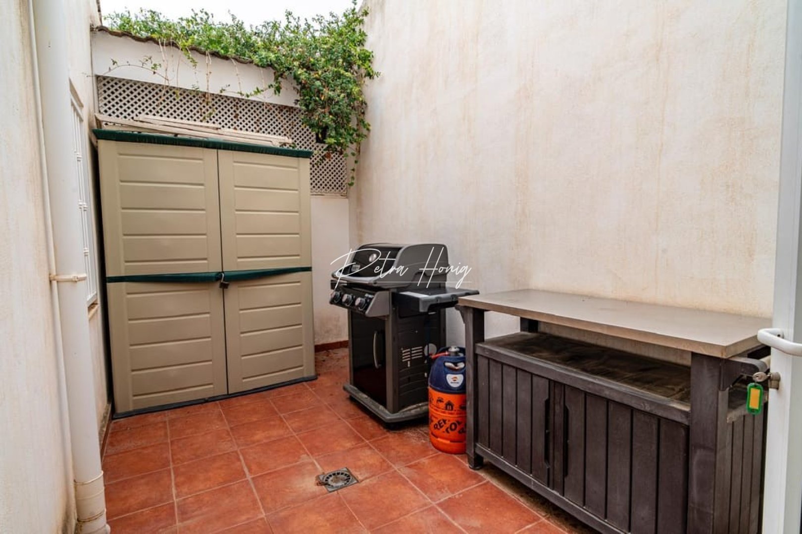 Sale - Вилла - Orihuela Costa - Villamartin