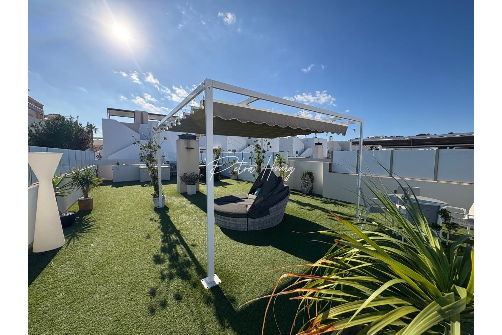 Sale - Вилла - Orihuela Costa - Villamartin