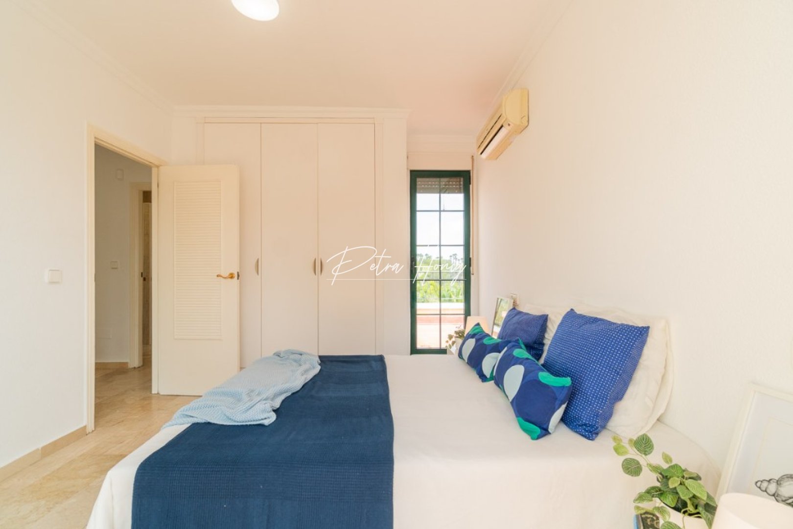 Sale - Вилла - Orihuela Costa - Villamartin