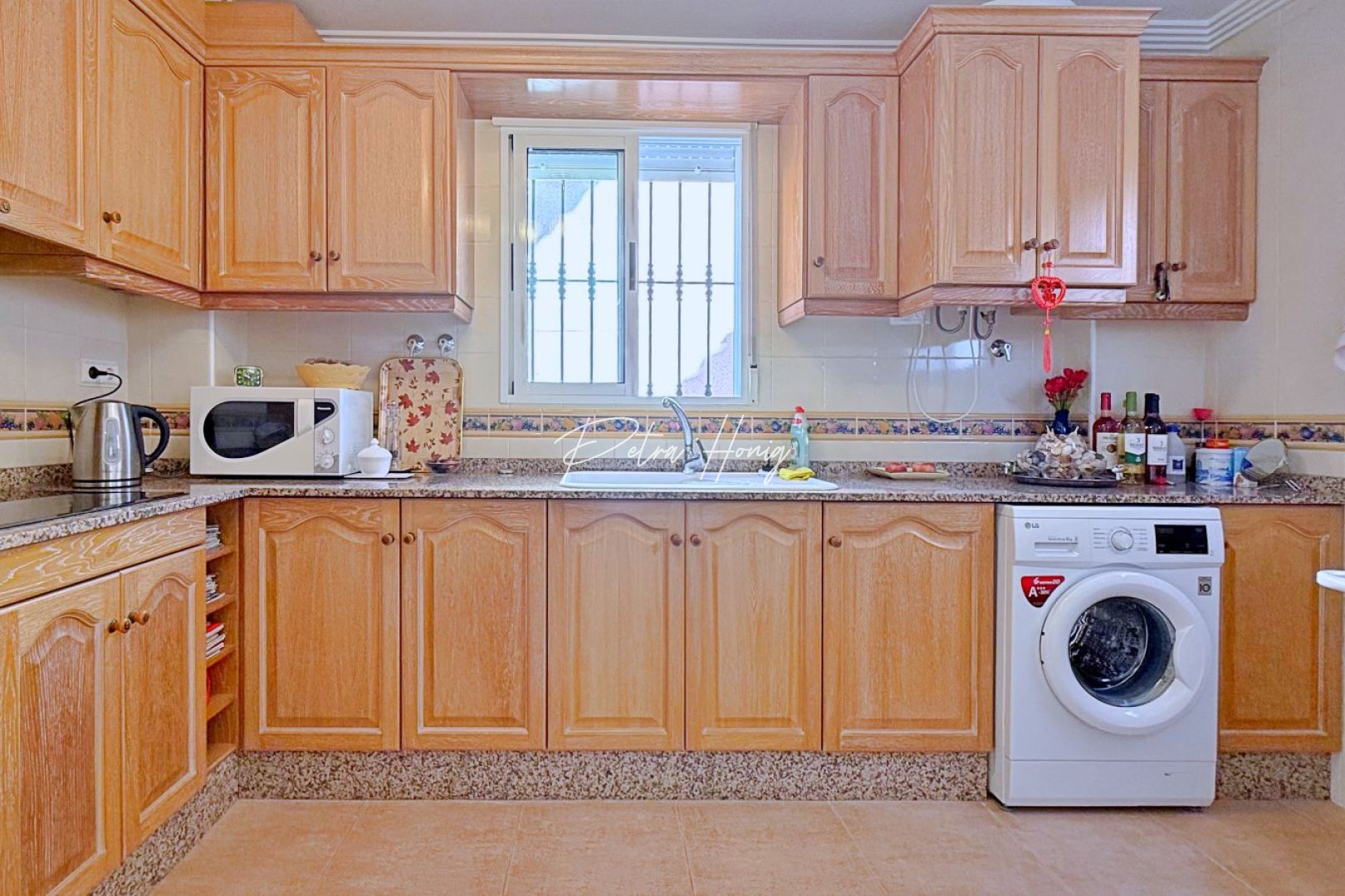 Sale - Вилла - Orihuela Costa