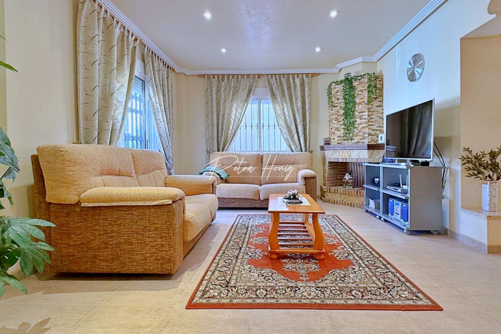 Sale - Вилла - Orihuela Costa