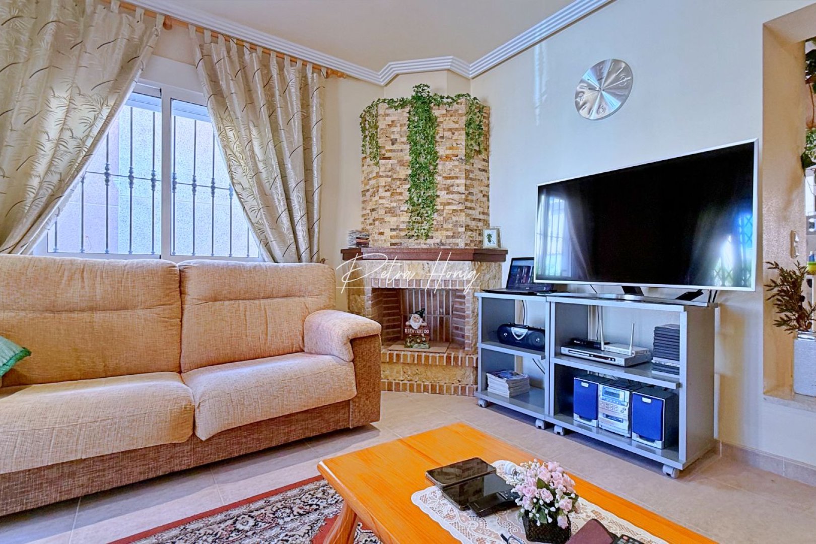 Sale - Вилла - Orihuela Costa