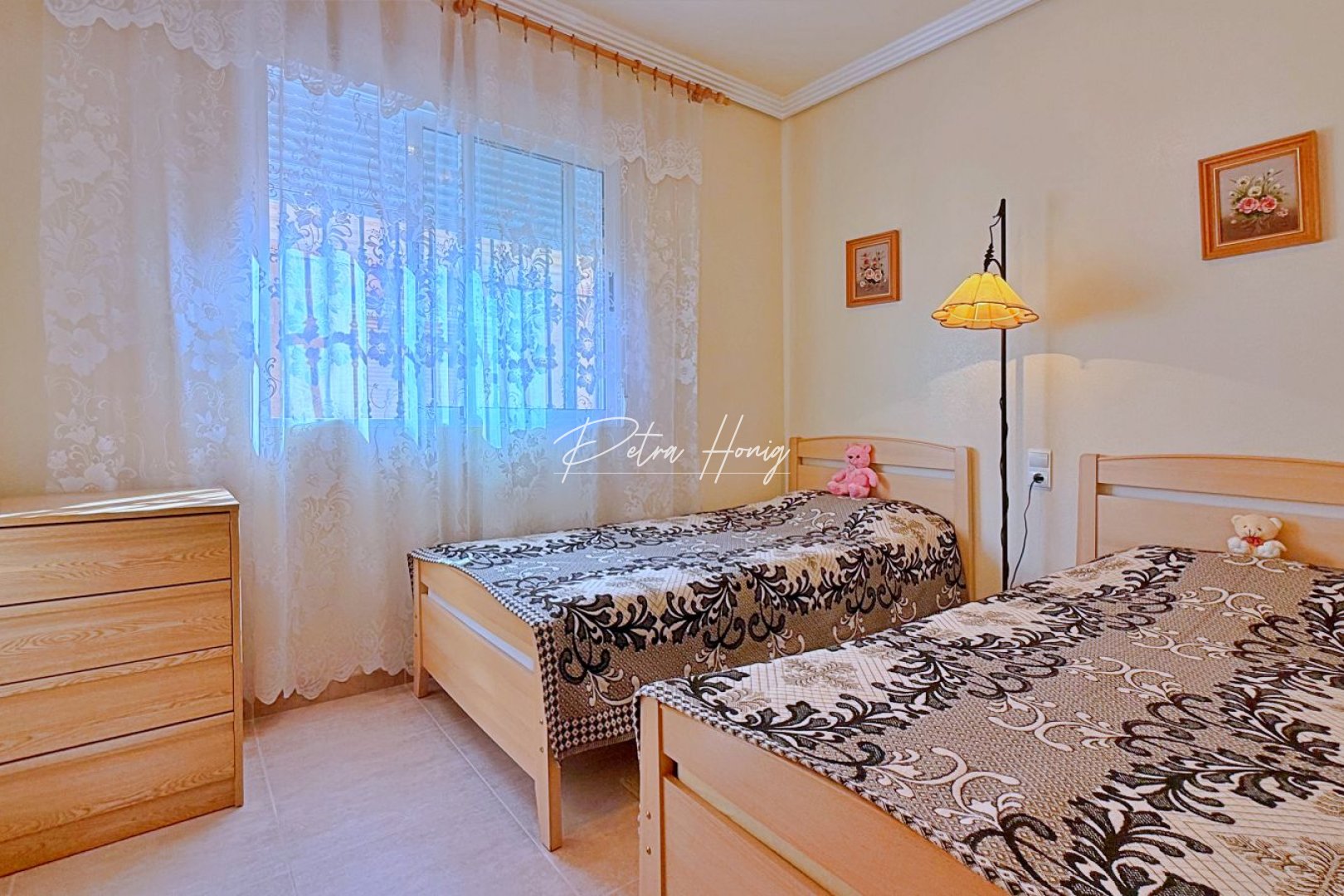 Sale - Вилла - Orihuela Costa