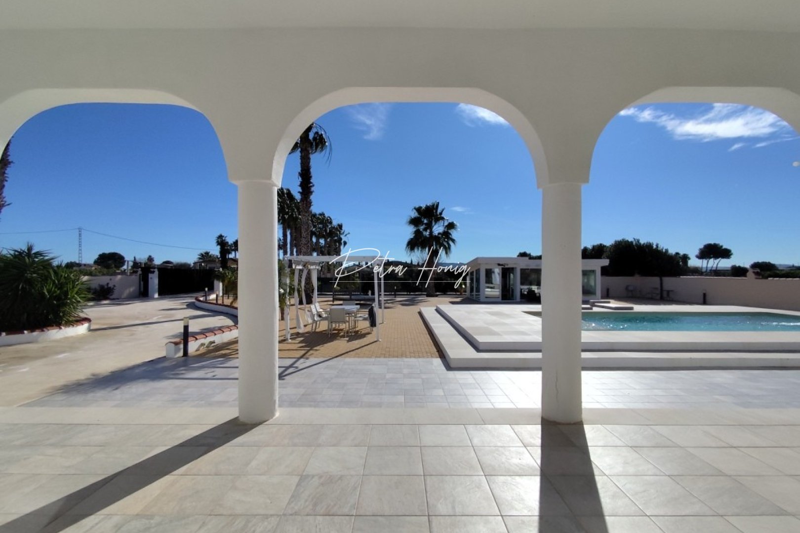 Sale - Вилла - Other areas - El Mudamiento