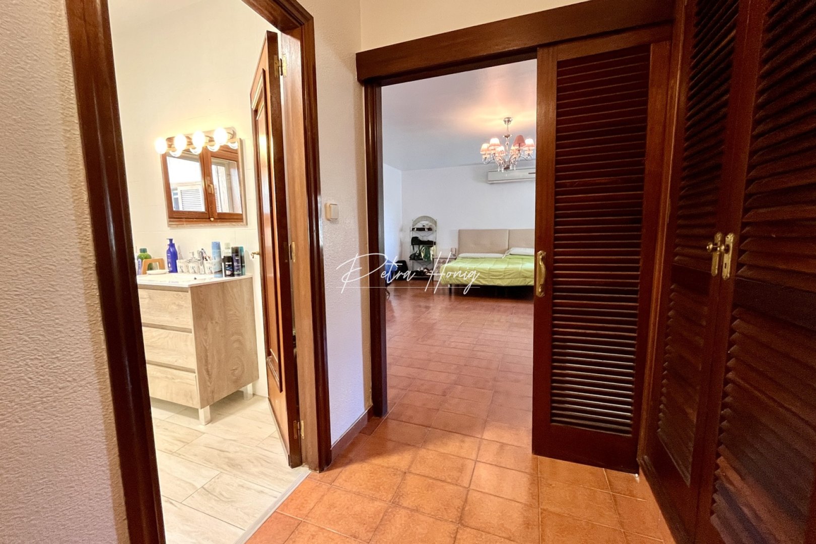 Sale - Вилла - Other areas - La nucia